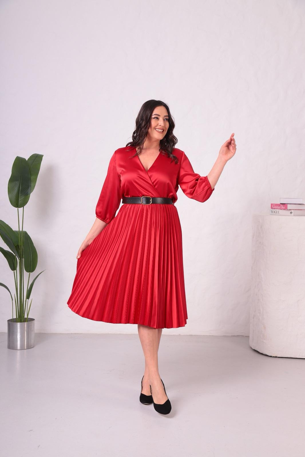 BÜYÜK BEDEN SATEN ELBİSE