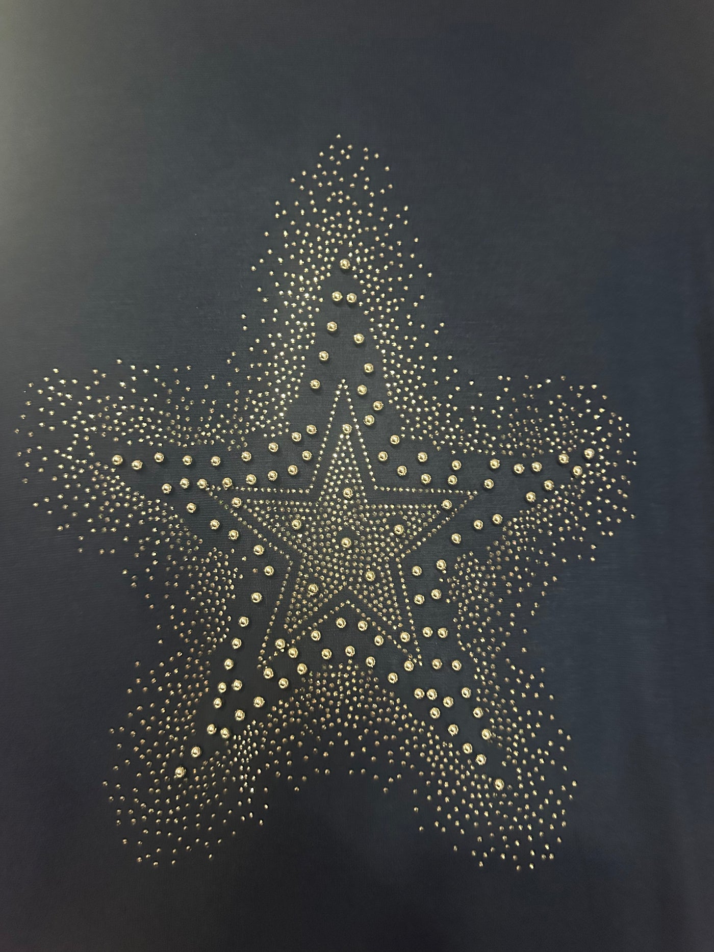 BÜYÜK BEDEN YILDIZ TAŞ İŞLEMELİ TİŞÖRT