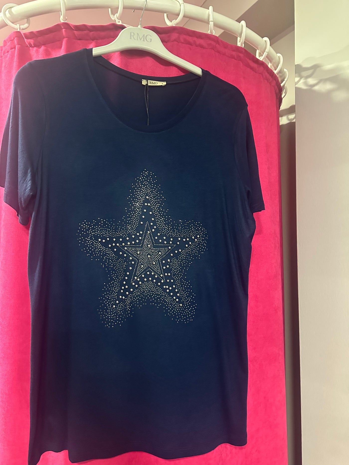 BÜYÜK BEDEN YILDIZ TAŞ İŞLEMELİ TİŞÖRT