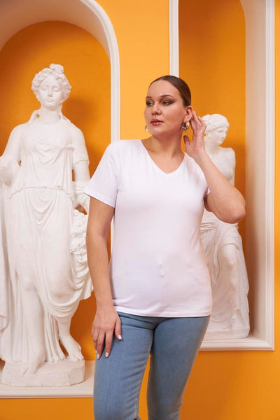 BÜYÜK BEDEN V YAKA TİŞÖRT