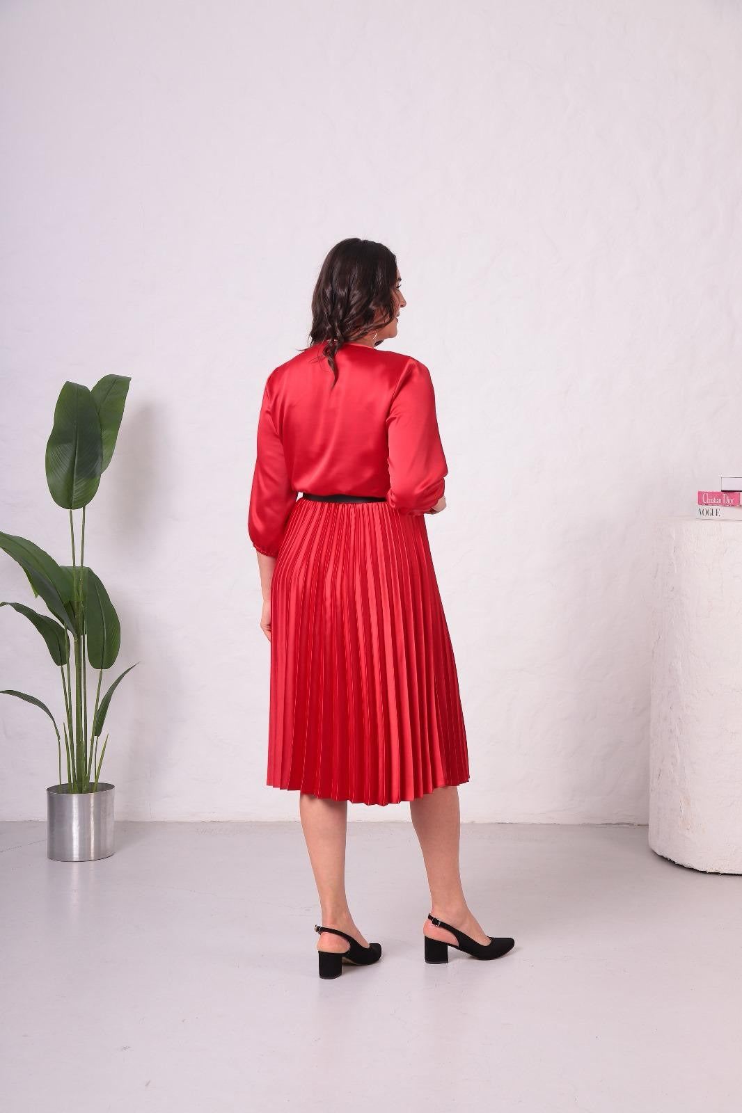 BÜYÜK BEDEN SATEN ELBİSE